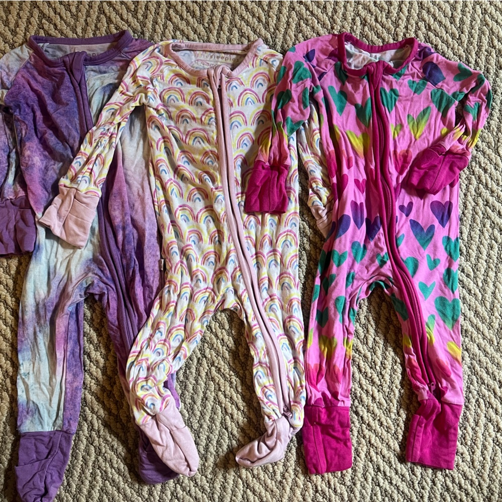 Little sleepies 0-3 month bundle